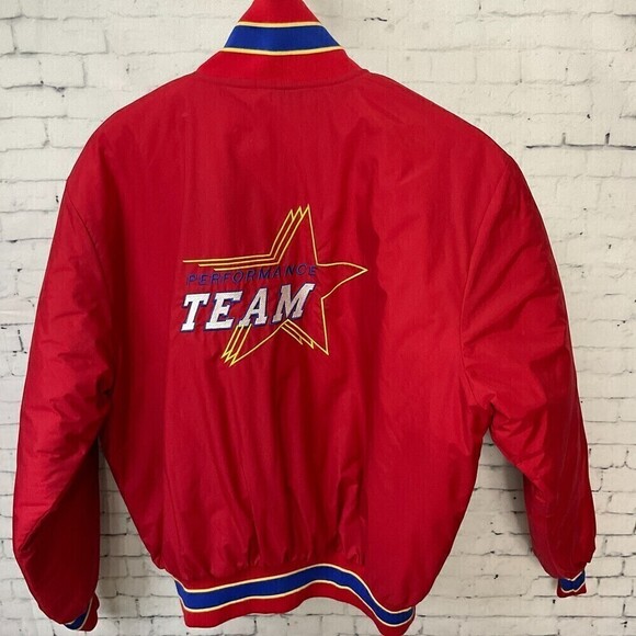Macys Thanksgiving Day Parade Red Jacket Performance Team Bomber Coat Sz M R1 - Picture 4 of 11